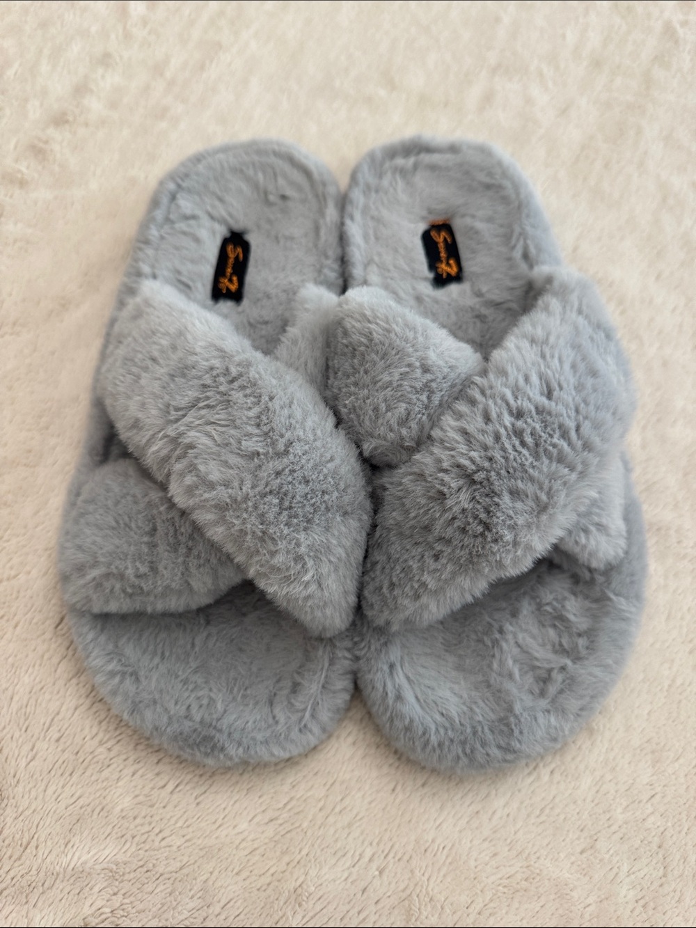 Cozy Fuzzy Crisscross Slippers - Light Gray